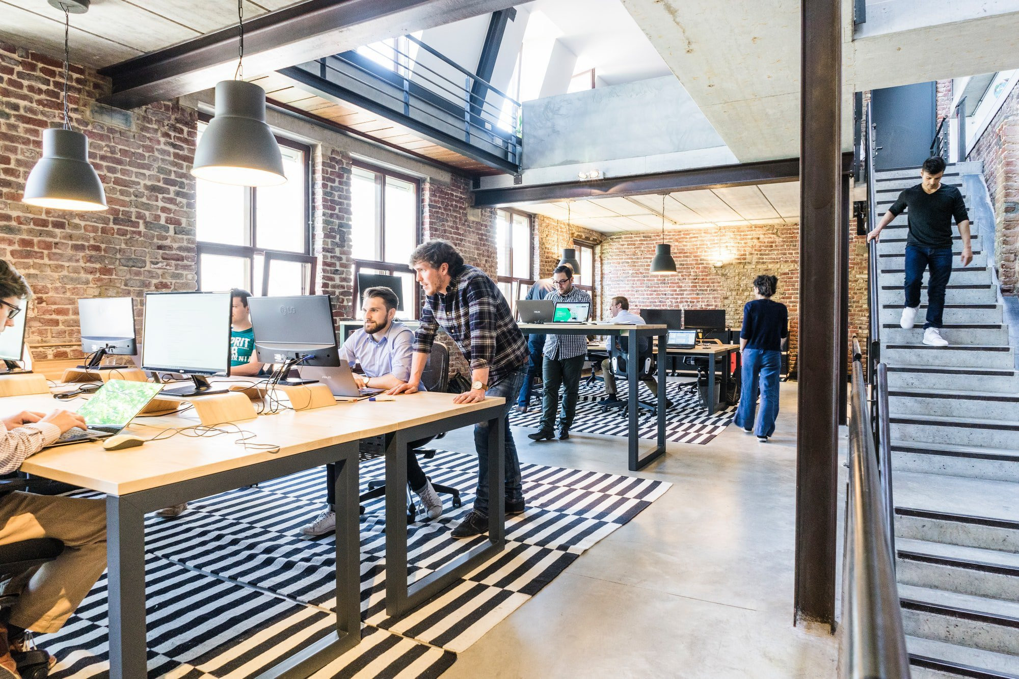 Top Tips to Digitize Startups and SMB with Branding cover